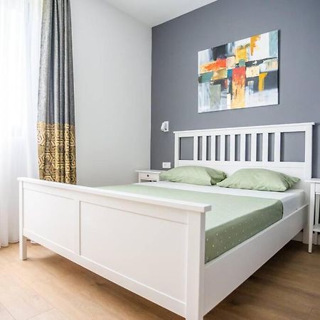 The Boy Next Door Apartment Belgrade Exterior photo